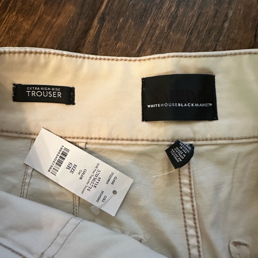 NWT-WHBM Extra High Rise Pret Trapunto Trouser-Size 6